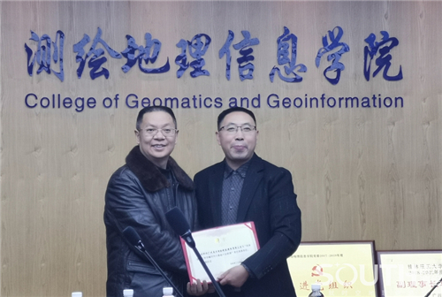 ̫������tyc4633